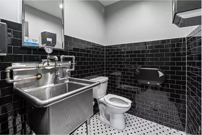 819 9th St, Greeley, CO 80631 - Photo 22
