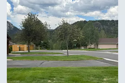 1449 Matthew Cir, Estes Park, CO 80517 - Photo 30