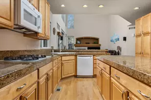11721 Beasly Rd, Longmont, CO 80504 - Photo 8