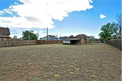 913 4th St, Greeley, CO 80631 - Photo 4