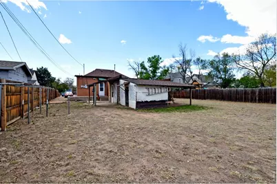 913 4th St, Greeley, CO 80631 - Photo 36