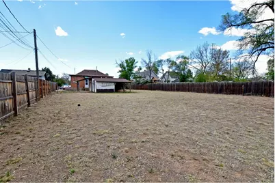 913 4th St, Greeley, CO 80631 - Photo 34
