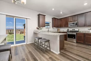 7253 Shavano Ave, Frederick, CO 80504 - Photo 4