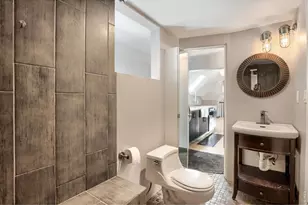 2929 Curtis Street, Denver, CO 80205 - Photo 32