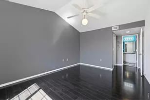 3002 W Elizabeth St, Fort Collins, CO 80521 - Photo 10
