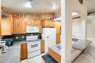 5775 W 29th St, Greeley, CO 80634 - Photo 12