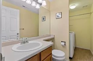 1421 Sorrel Ct, Longmont, CO 80504 - Photo 18