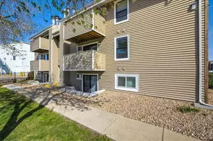 10150 E Virginia Ave, Denver, CO 80247 - Photo 6