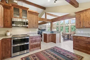 1075 Fall River Ct, Estes Park, CO 80517 - Photo 10