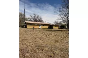 117 Pine St, Log Lane Village, CO 80705 - Photo 10