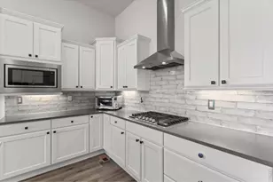 173 Lake Park Dr, Loveland, CO 80537 - Photo 8