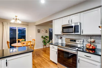 850 S Overland Trl #4, Fort Collins, CO 80521 - Photo 10