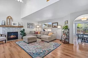 3450 Adams Ct, Wellington, CO 80549 - Photo 2