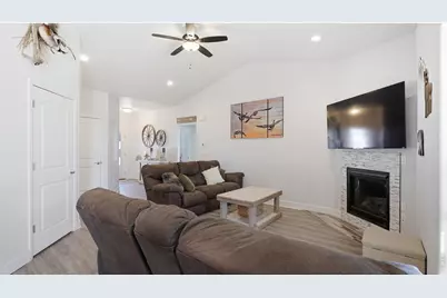 15508 Rd 7.3, Wiggins, CO 80654 - Photo 6