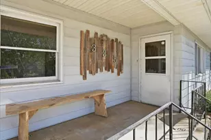 335 E 11th St, Loveland, CO 80537 - Photo 4