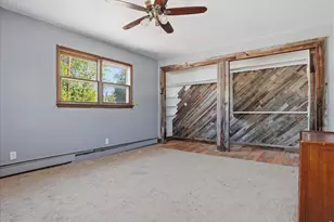 335 E 11th St, Loveland, CO 80537 - Photo 22