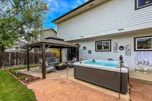 2277 Spinnaker Cir, Longmont, CO 80503 - Photo 46