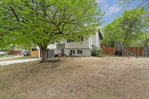 2818 Chaparral Dr, Fort Collins, CO 80526 - Photo 34