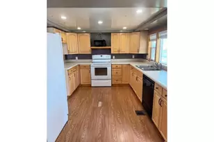 241 W Chase St, Haxtun, CO 80731 - Photo 2