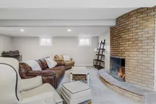 1446 Elmwood Ln, Denver, CO 80221 - Photo 24