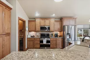 1742 Platte River Ct, Windsor, CO 80550 - Photo 12