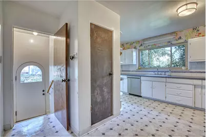 1721 21st Ave, Greeley, CO 80631 - Photo 14