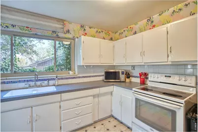 1721 21st Ave, Greeley, CO 80631 - Photo 16