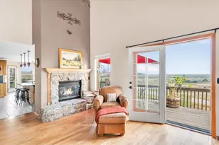 11730 Pointe View Dr, Longmont, CO 80503 - Photo 10