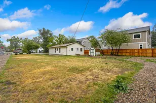 1339 E 4th St, Loveland, CO 80537 - Photo 20