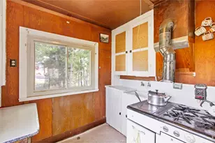 811 Larkspur Rd, Estes Park, CO 80517 - Photo 8
