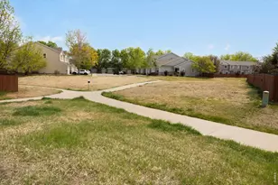 2032 Dove Creek Ct, Loveland, CO 80538 - Photo 38