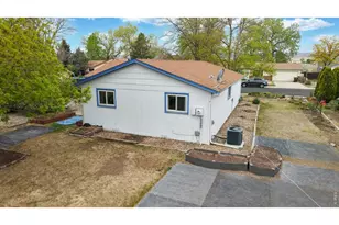 613 Chestnut Dr, Loveland, CO 80538 - Photo 28