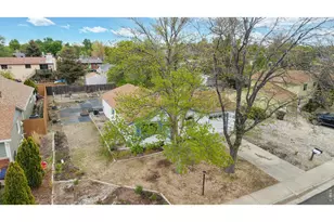613 Chestnut Dr, Loveland, CO 80538 - Photo 36