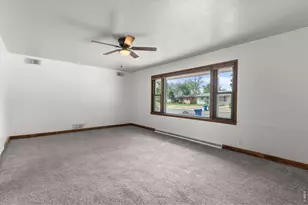 503 Crescent Dr, Loveland, CO 80538 - Photo 6
