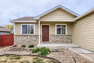 2500 Park View Dr, Evans, CO 80620 - Photo 2