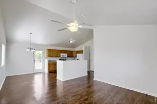 2500 Park View Dr, Evans, CO 80620 - Photo 4