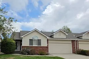 1526 Tulip Ct, Longmont, CO 80501 - Photo 2