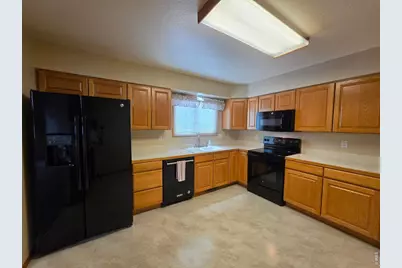 1526 Tulip Ct, Longmont, CO 80501 - Photo 26