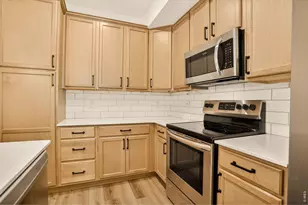 330 High Point Dr, Longmont, CO 80504 - Photo 6