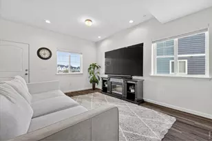 4355 24th Street Rd, Greeley, CO 80634 - Photo 6