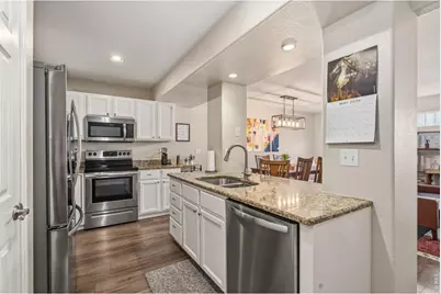 2930 W Stuart St #2, Fort Collins, CO 80526 - Photo 6