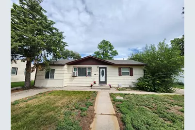 276 Colorado Pl, Sterling, CO 80751 - Photo 2