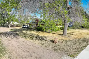 1035 N 4th St, Berthoud, CO 80513 - Photo 40