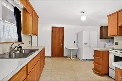 1035 N 4th St, Berthoud, CO 80513 - Photo 22