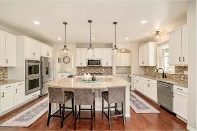 14247 Hudson St, Thornton, CO 80602 - Photo 8