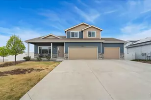 7001 Sumner St, Wellington, CO 80549 - Photo 1