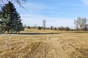 2123 Clubhouse Dr, Greeley, CO 80634 - Photo 32