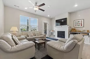 3425 Triano Crk Dr, Loveland, CO 80538 - Photo 6