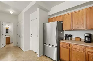 9758 Laredo St, Commerce City, CO 80022 - Photo 8