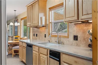 1225 N 4th St, Berthoud, CO 80513 - Photo 18